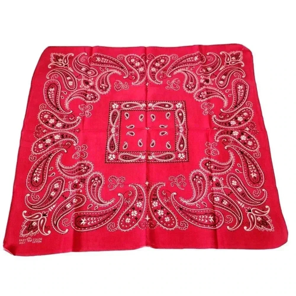 Fast Color Bandana Elephant Trunk Up Paisley Red Selvedge Vintage 20" x 21 1/2"